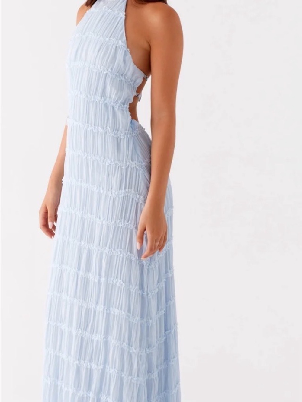 PepperMayo Aullie Maxi Dress
Halter Maxi Dress in Blue L